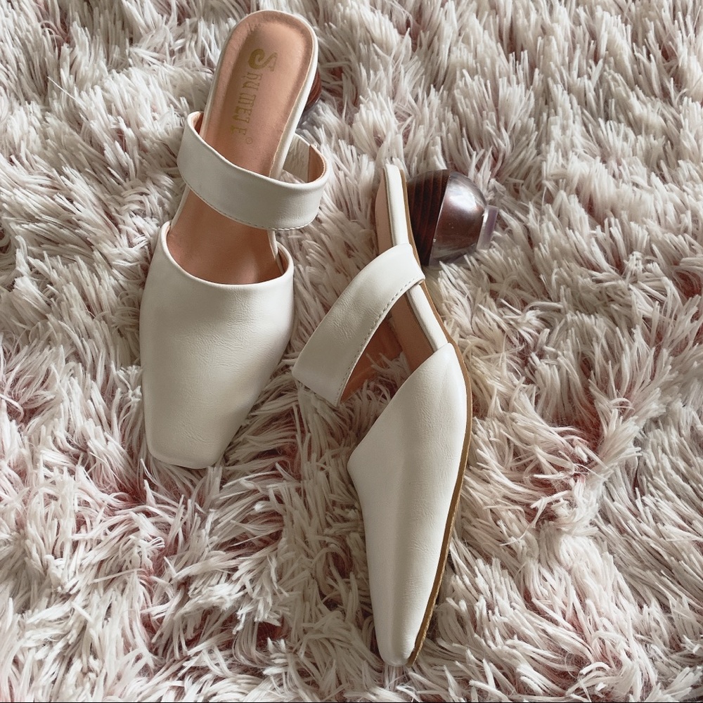 NWT White Strappy Mules with Round Heels